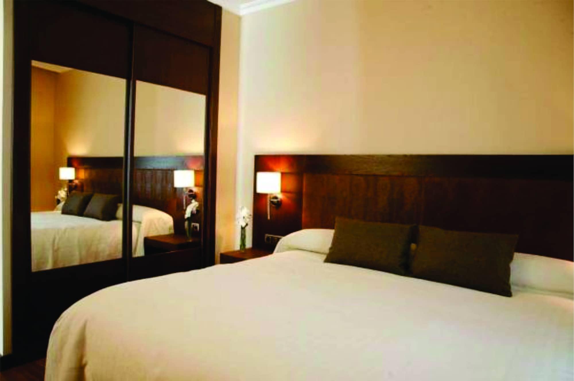 Hotel Villa de Aranda Aranda de Duero Esterno foto